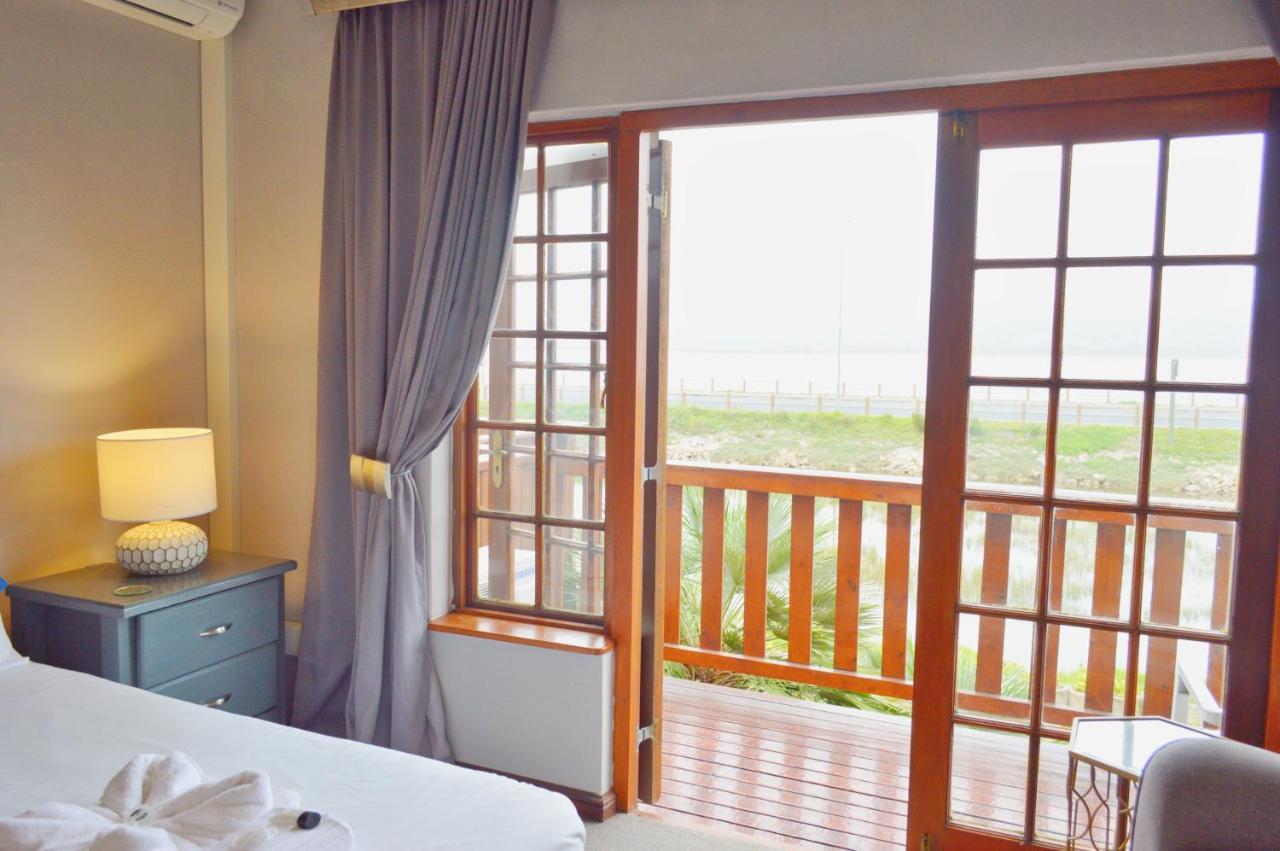Hotel On The Estuary Knysna Esterno foto