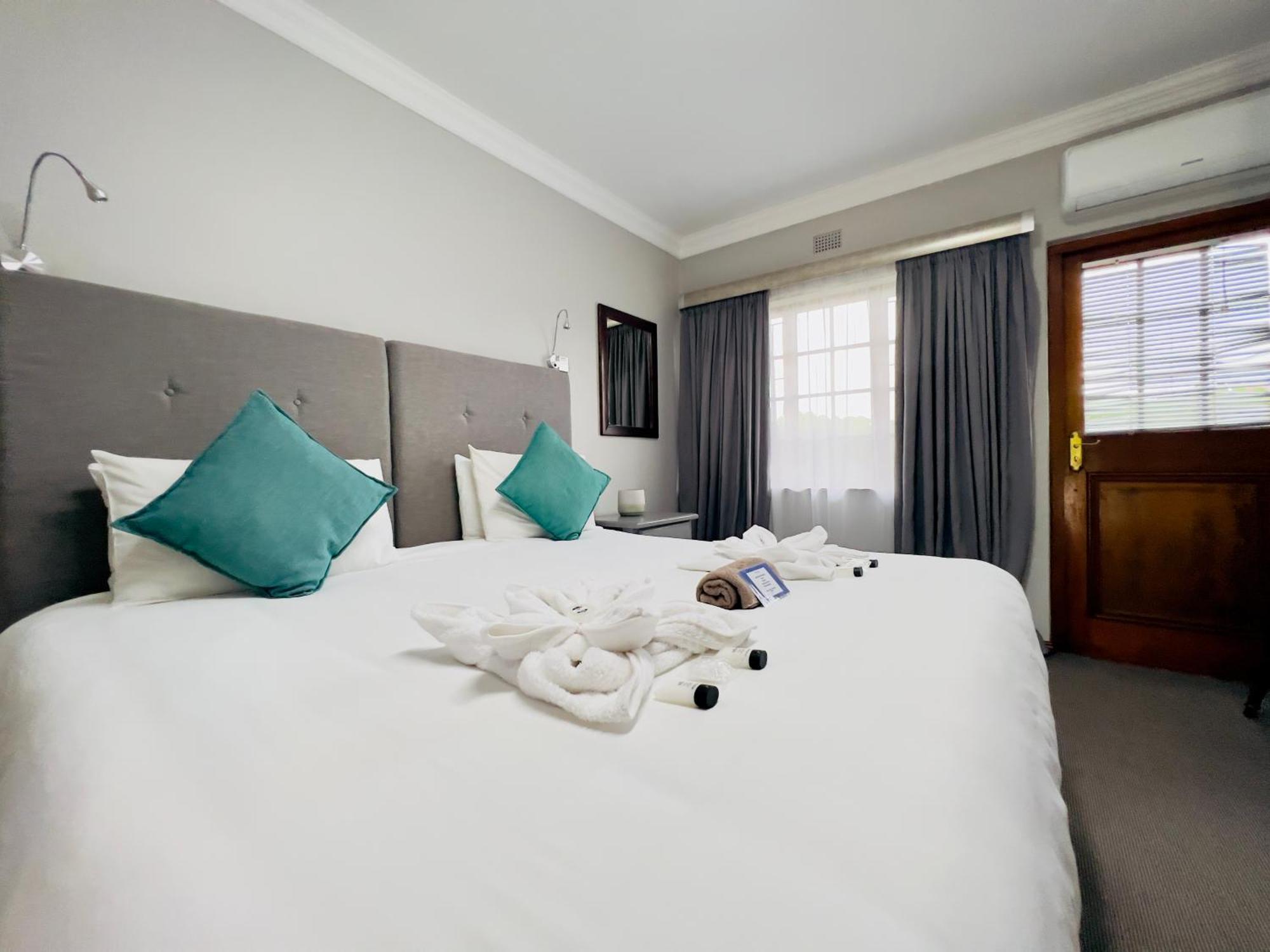 Hotel On The Estuary Knysna Esterno foto